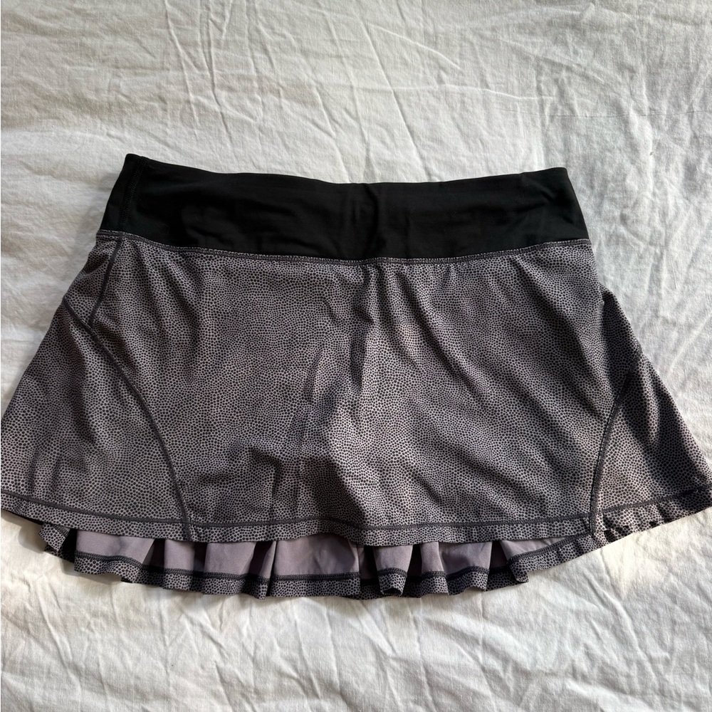 Lululemon Athletica Black and Purple Circuit Breaker Skirt